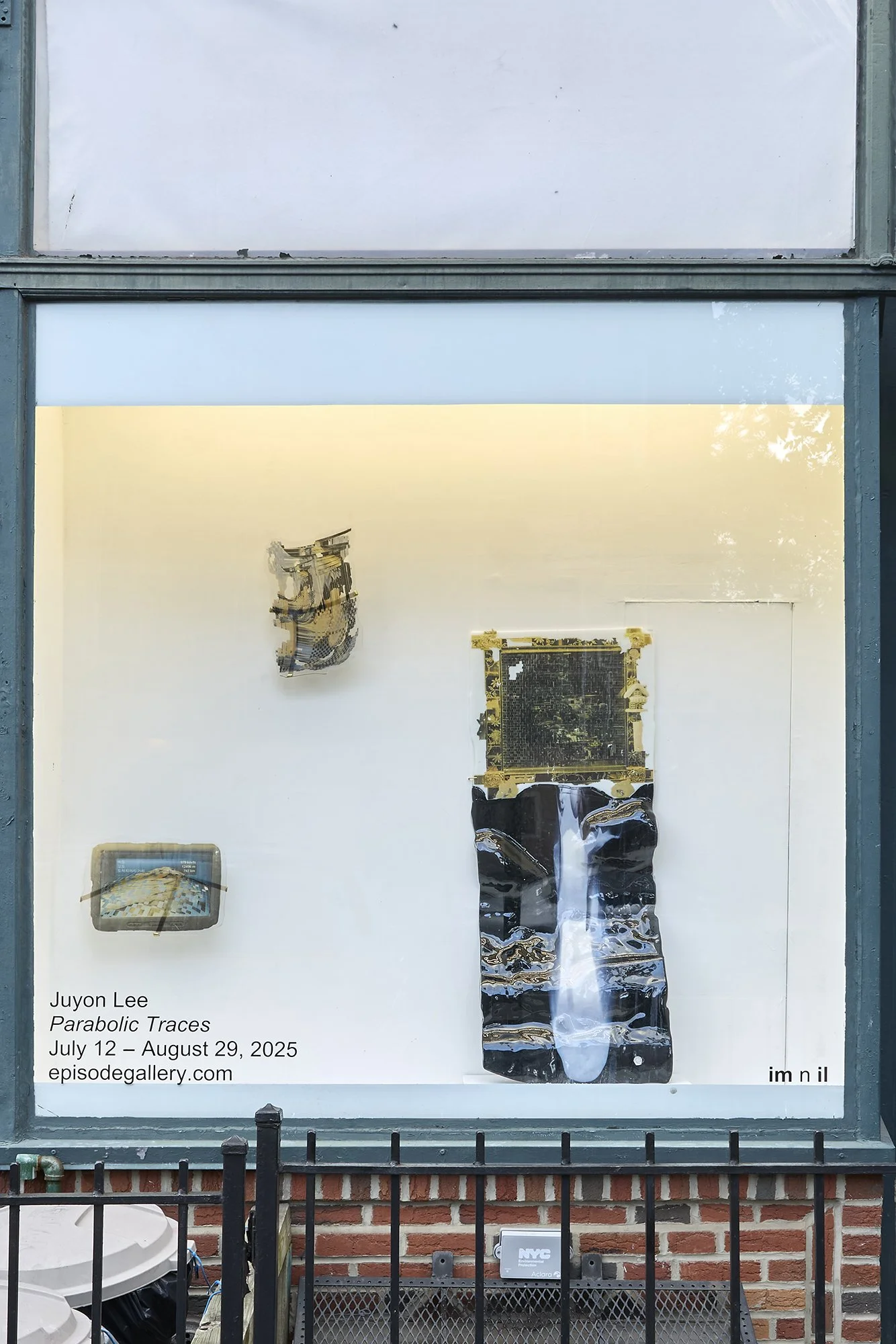 Lee_Juyon-Parabolic_Traces_view-2.jpg