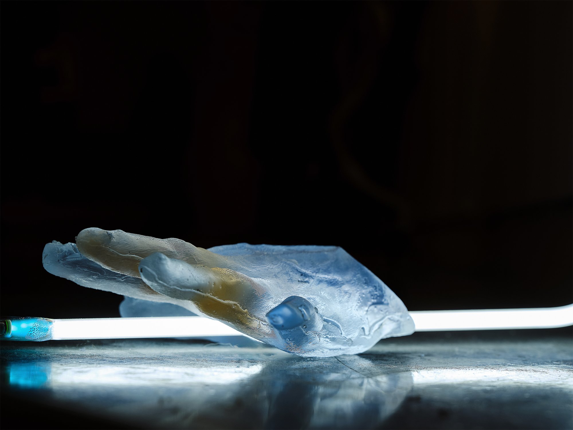  Detail view of glass cast  