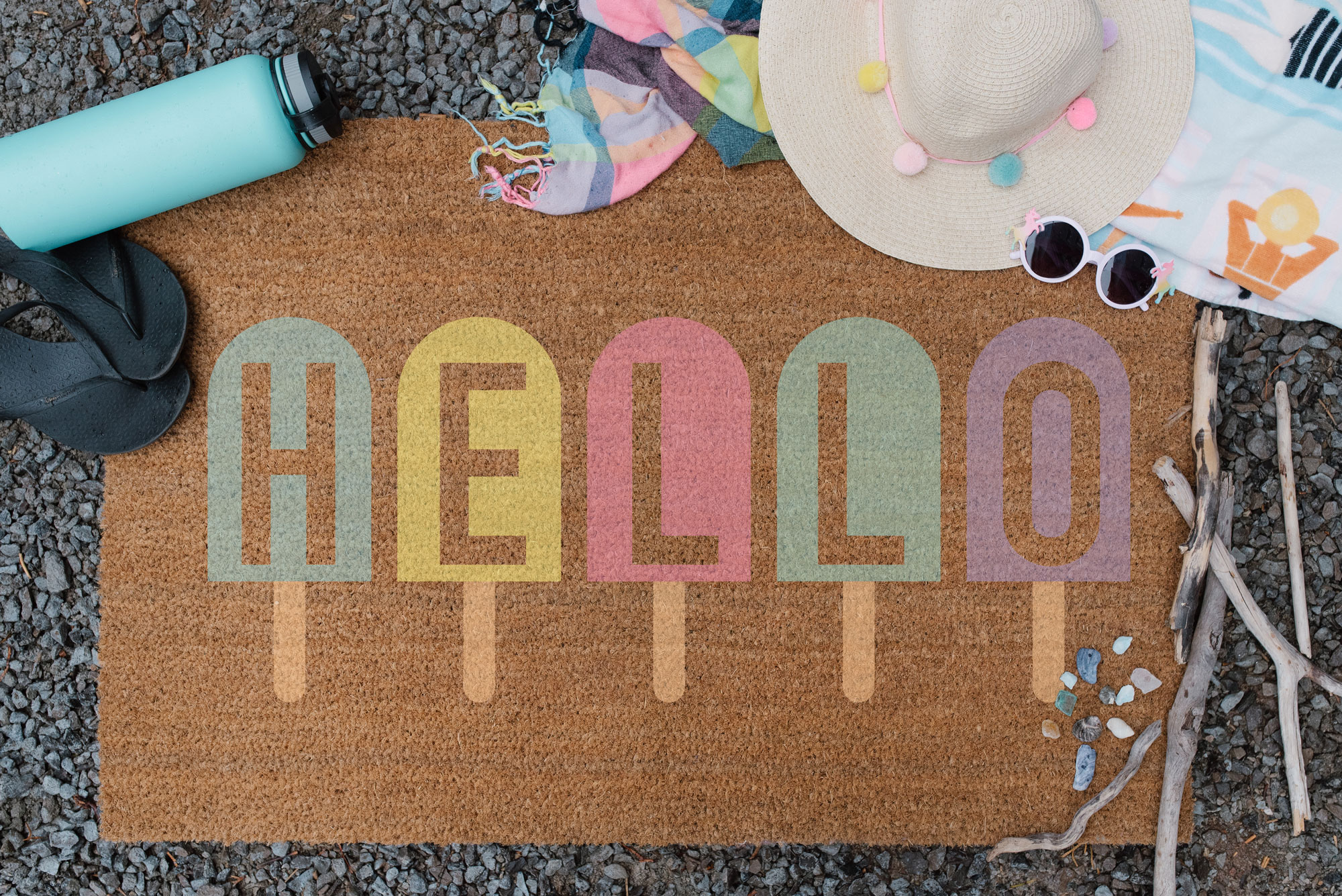 custom-mat-workshop-sara-wilde-the-wilde-collective-grimsby-craft-coir-mat-diy-popsicle-hello.jpg