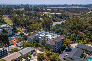 Wilshire Terrace - Multi Family 4 unit property in the heart of Mission Hills