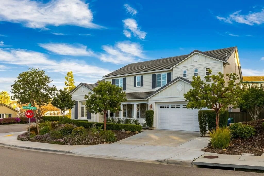 El Cajon Homes with Fenced Yards