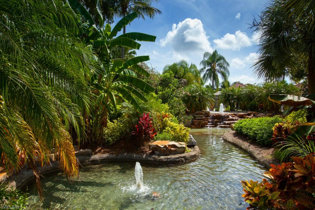 Villa La Palma at Bay Colony Beautiful and Unique Water Features