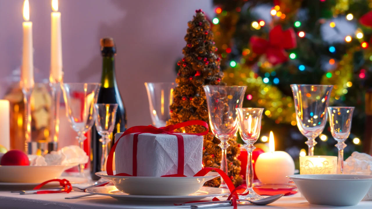 Naples Restaurents Open On Chrnapoli Restaurants Open On Christmas Day 2022 Restaurants Open In Naples On Christmas Eve And Christmas Day — Janet Berry  Luxury Home Team