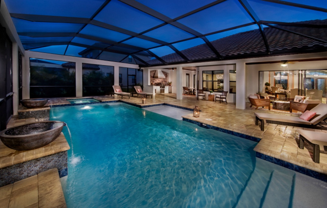 Lantana Pool_722x460.jpg