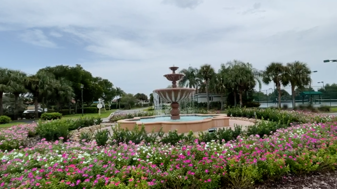 Lighthouse Bay at The Brooks in Estero-Fountain 2.png