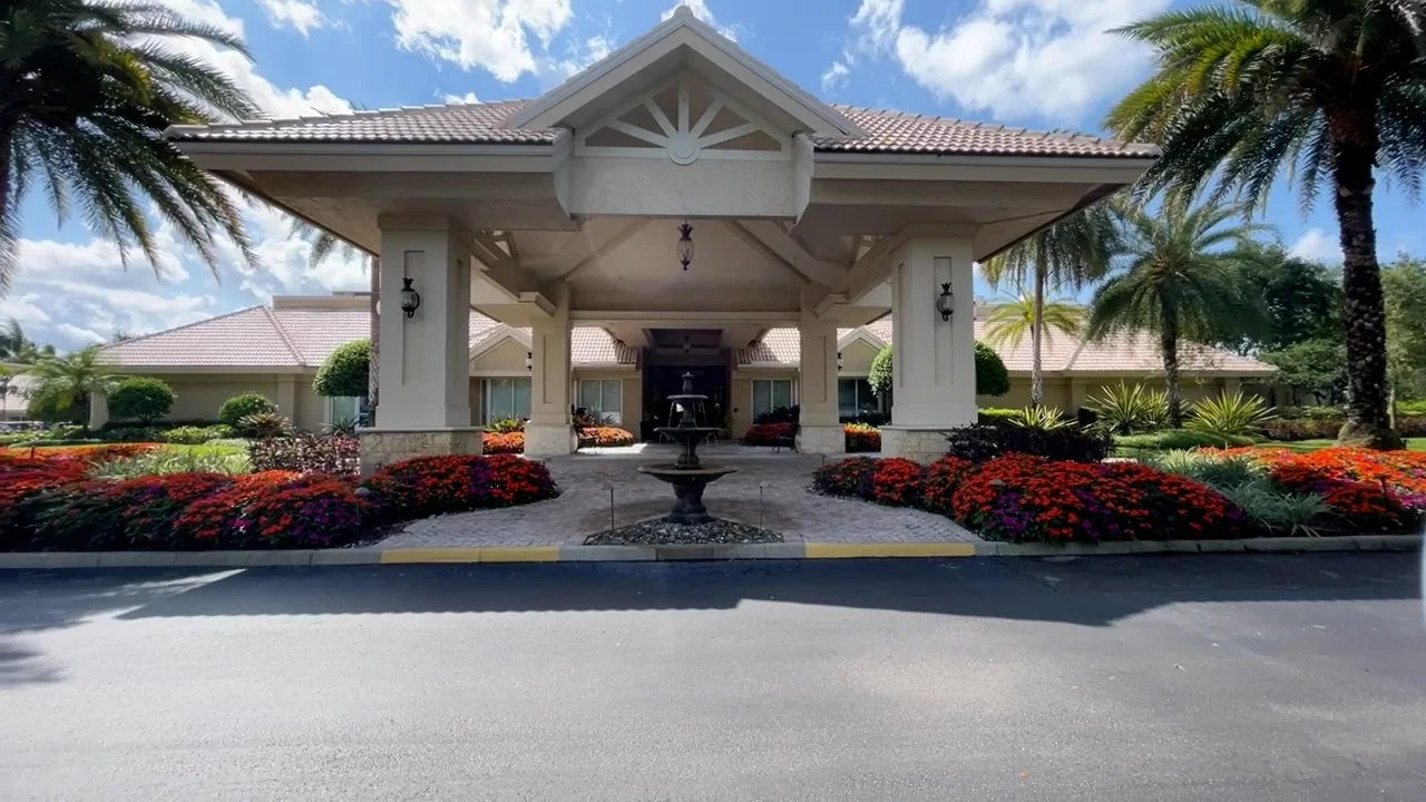 Worthington Country Club Club house Entry.jpeg