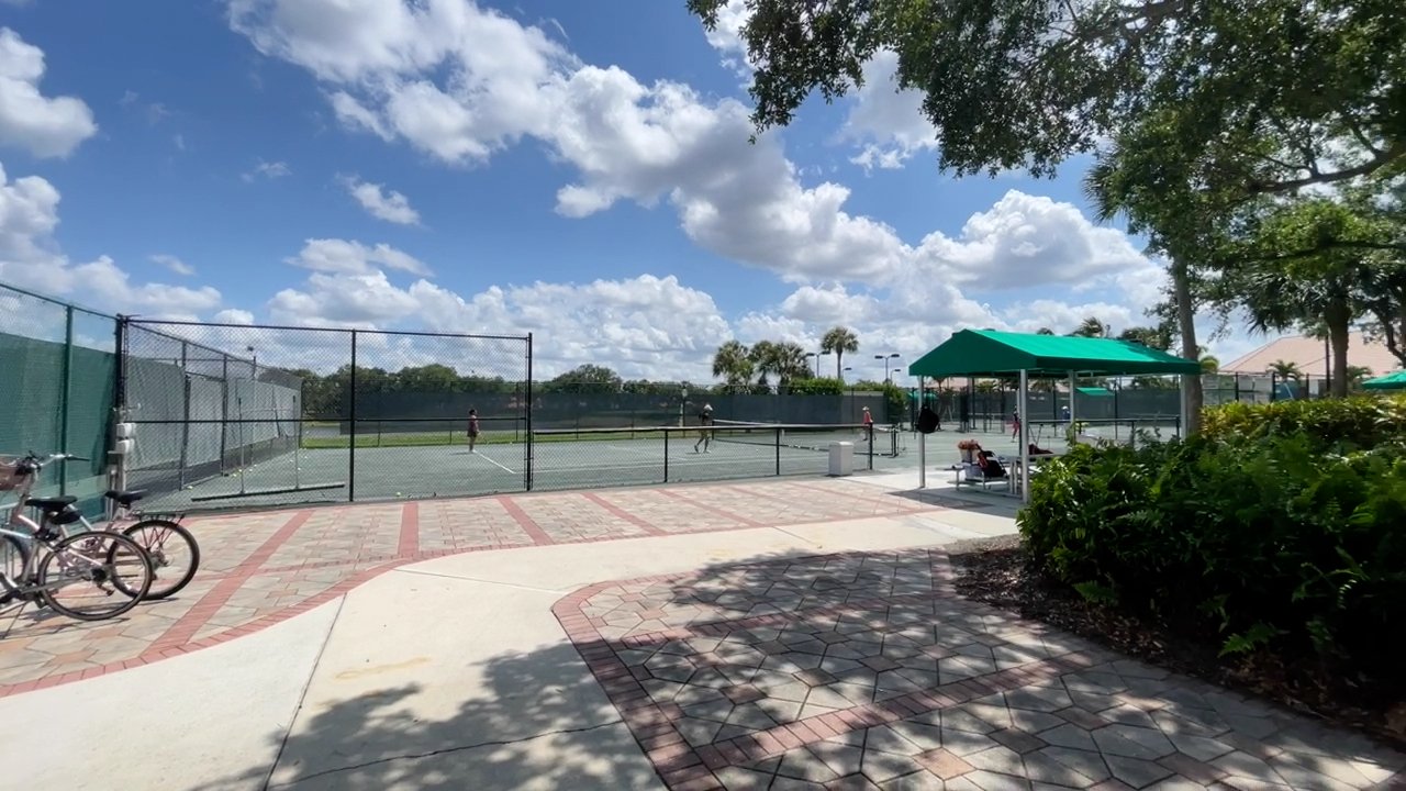 Worthington Country Club Tennis Courts.jpeg