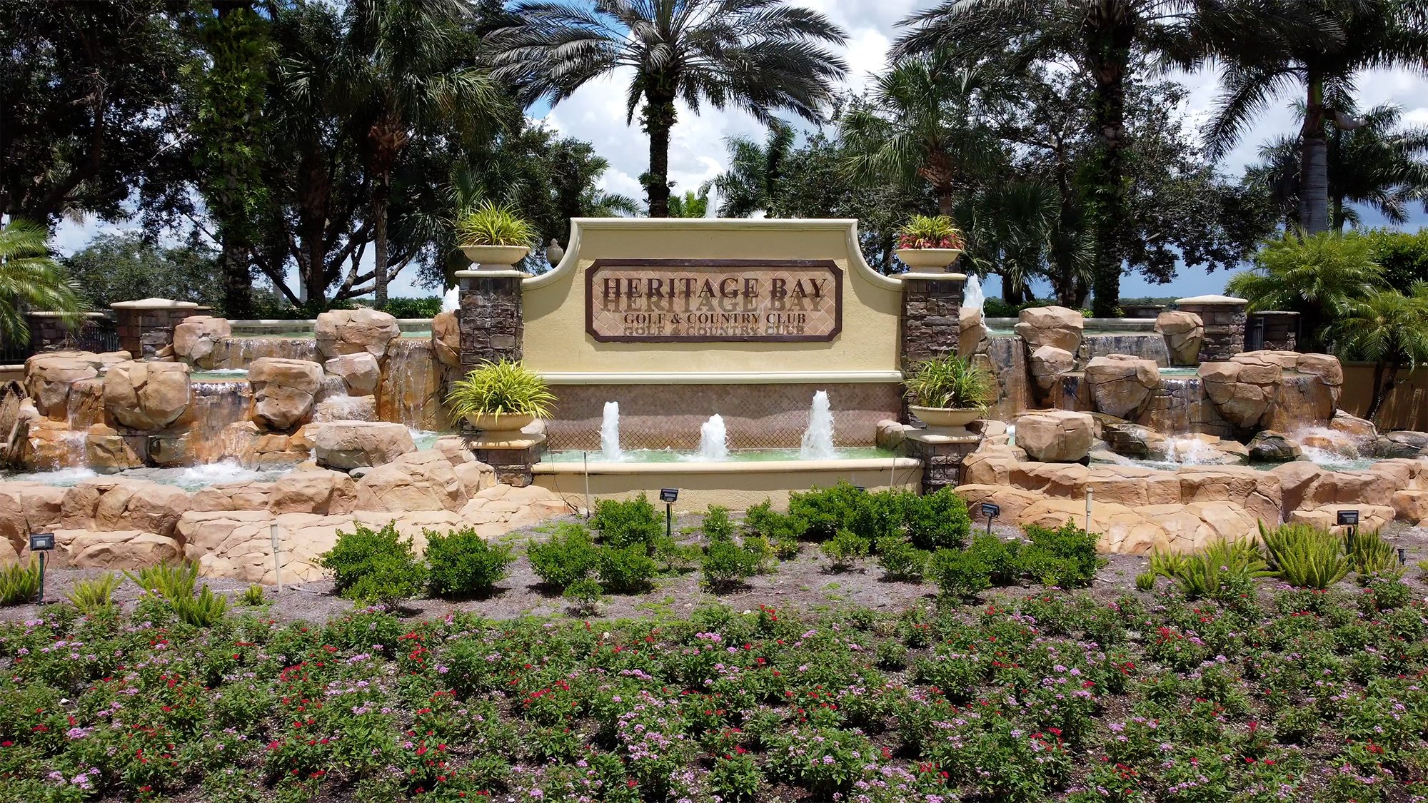 Heritage  Bay Golf and Country Club Entry Signage.jpeg