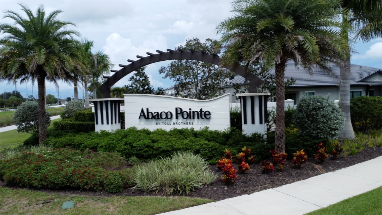Abaco Pointe Naples Sign.jpeg