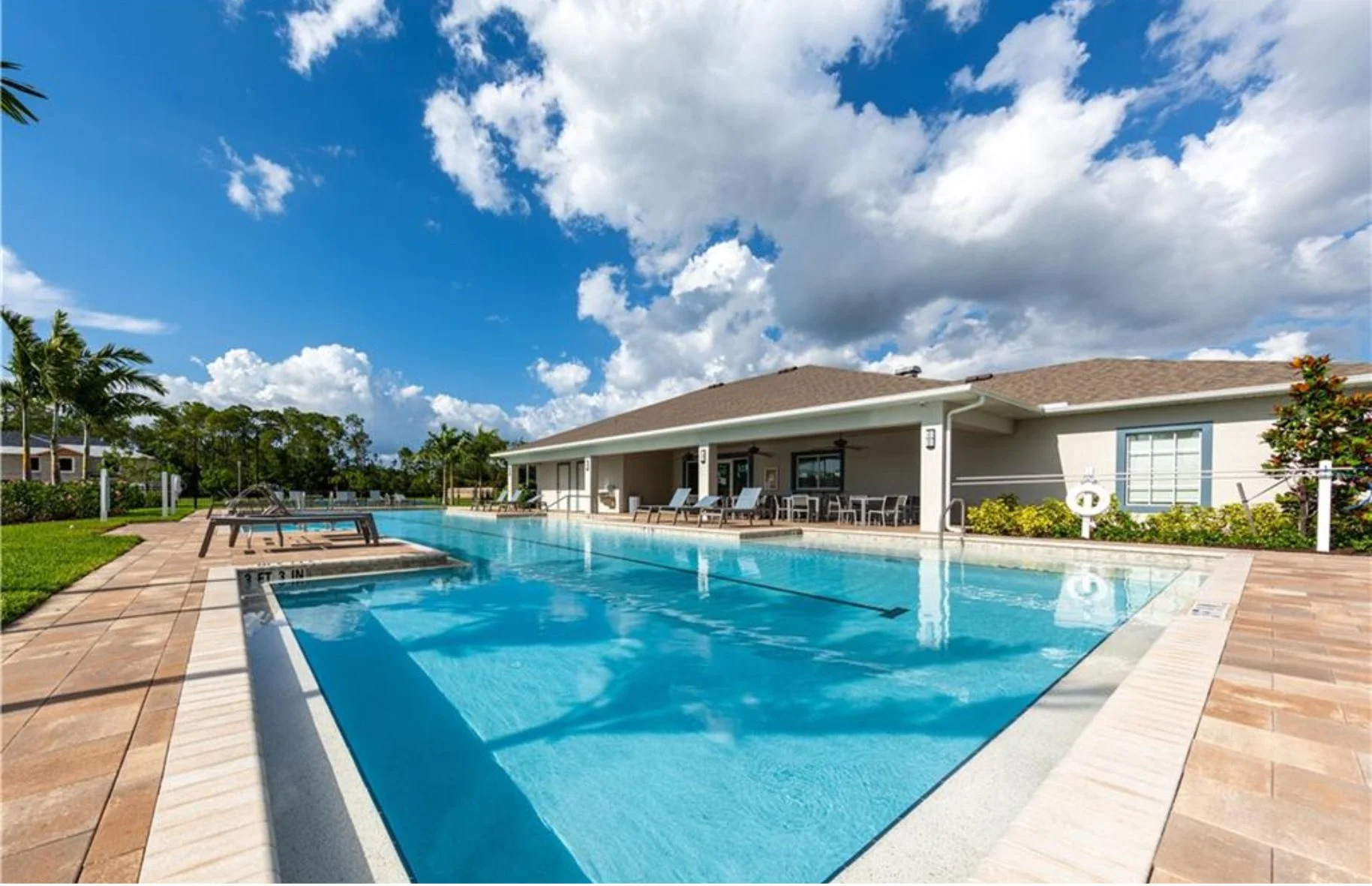 Meadowood Naples Pool.jpeg