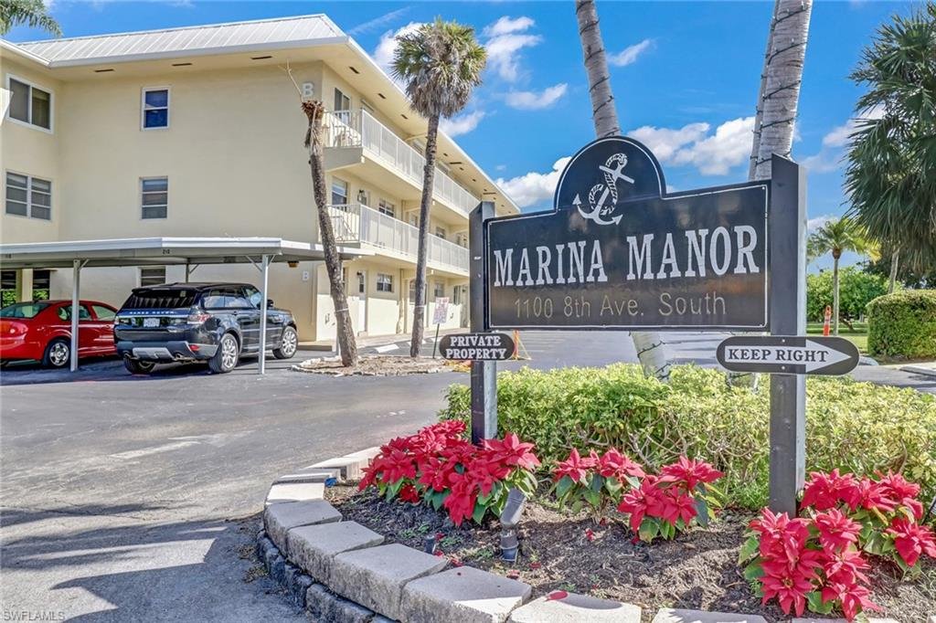 Marina Manor Sign.jpeg