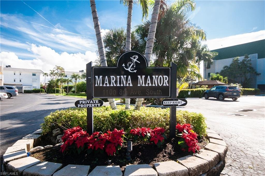 Marina Manor Entrance Sign.jpeg