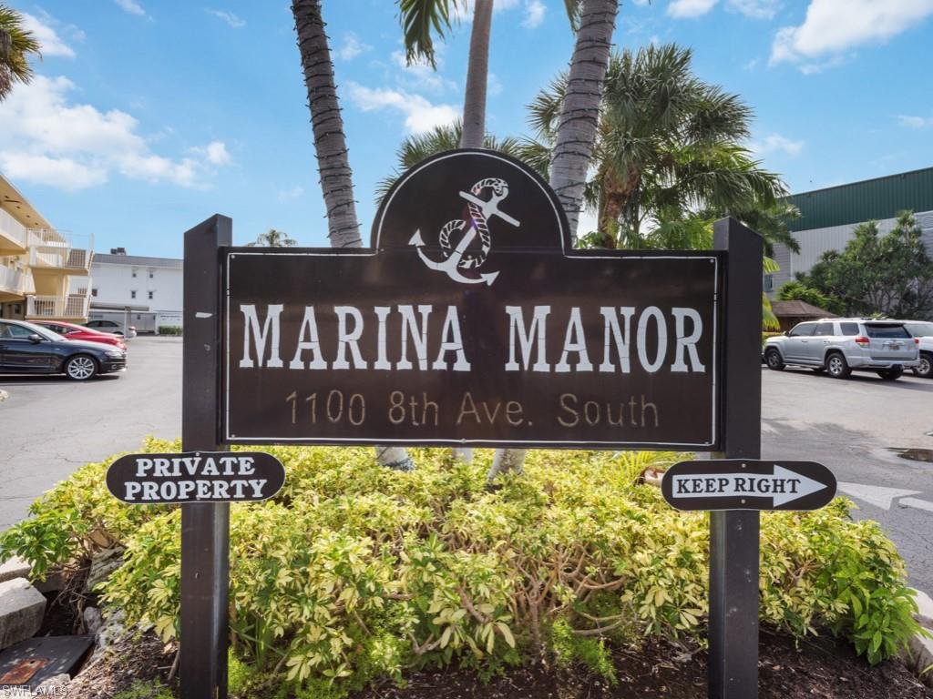 Marina Manor Entry Sign.jpeg