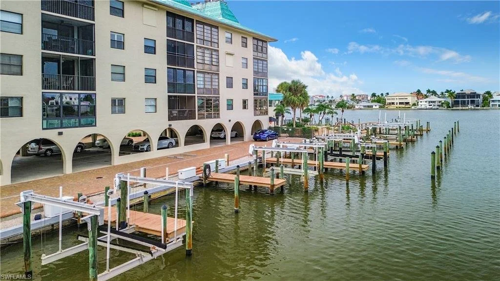 Barefoot Pelican Vanderbilt Beach Boat Slips.jpeg