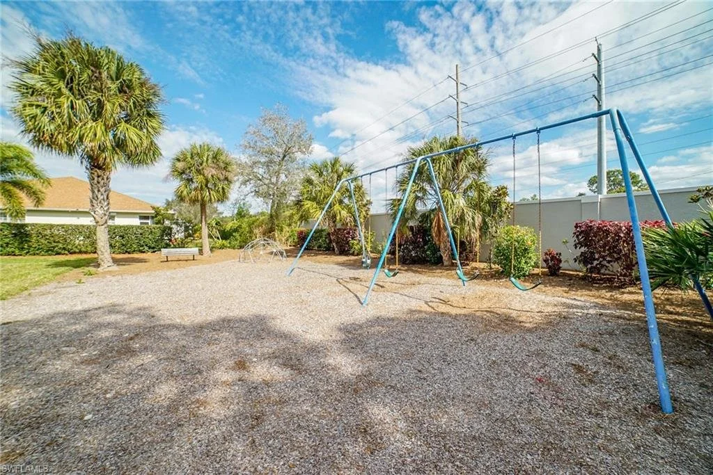 maplewood-community-playground.jpg