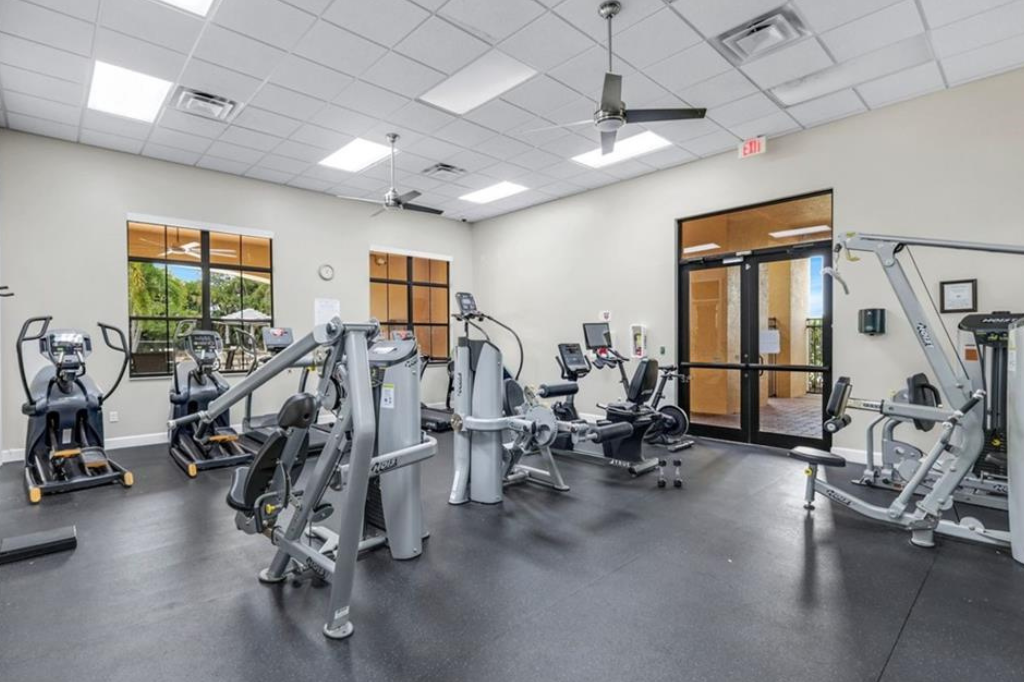 Valencia Country Club Fitness Center.png