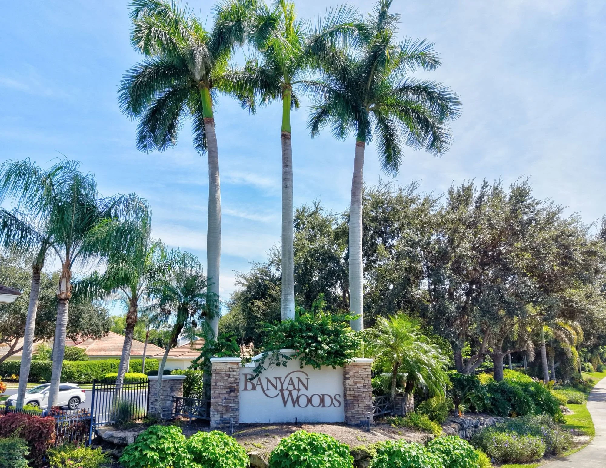 Banyan Woods Naples Florida Entry Sign.jpg
