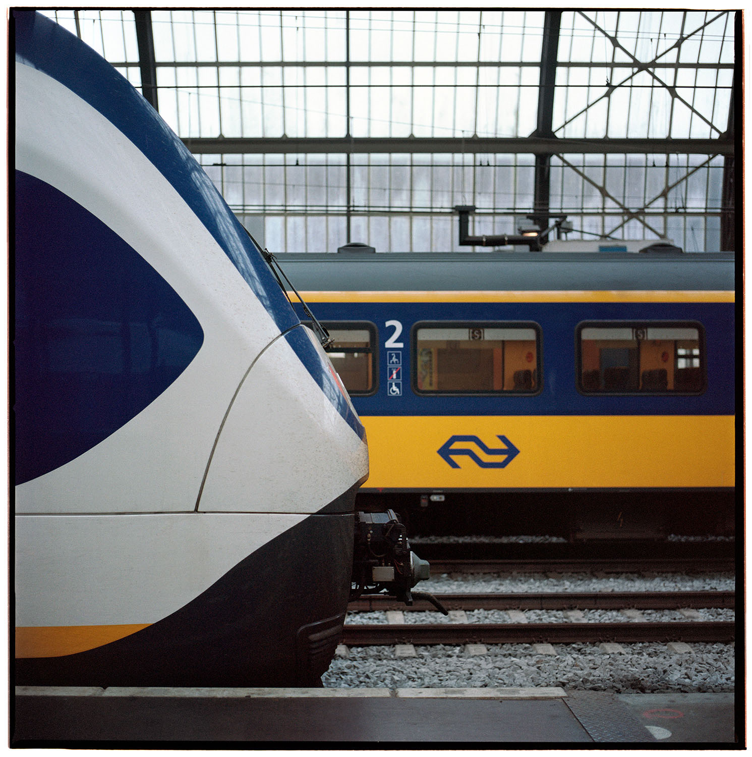 train amsterdam1.jpg