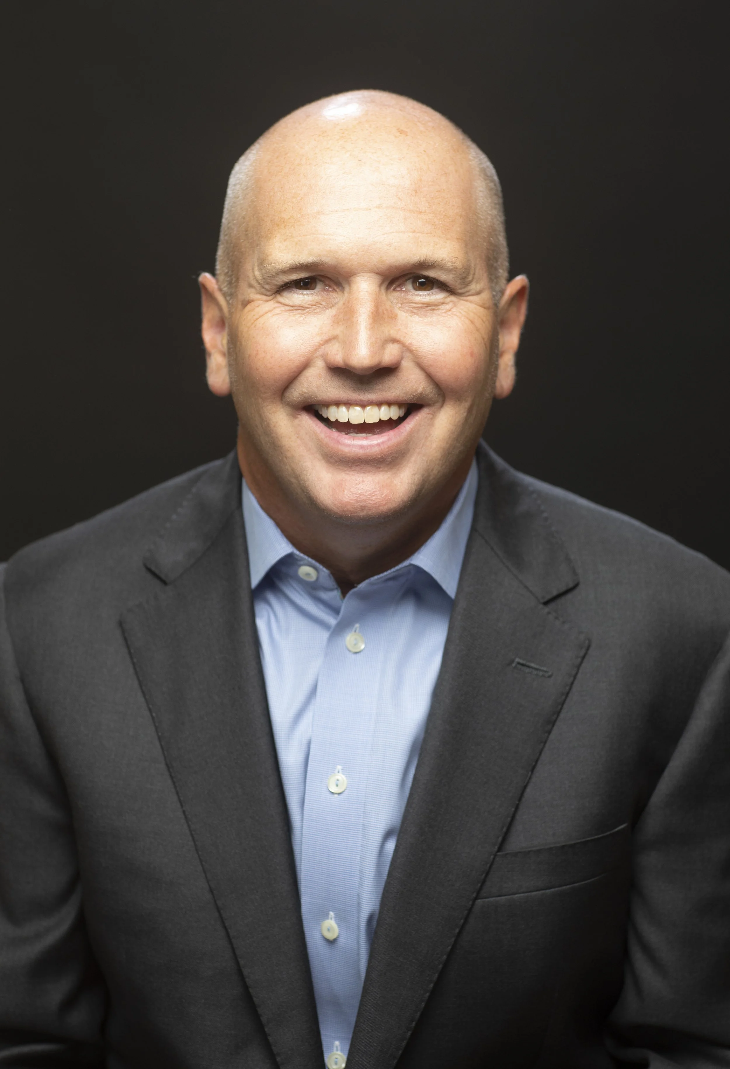 Embracing Lead Dads: Redefining Parenthood