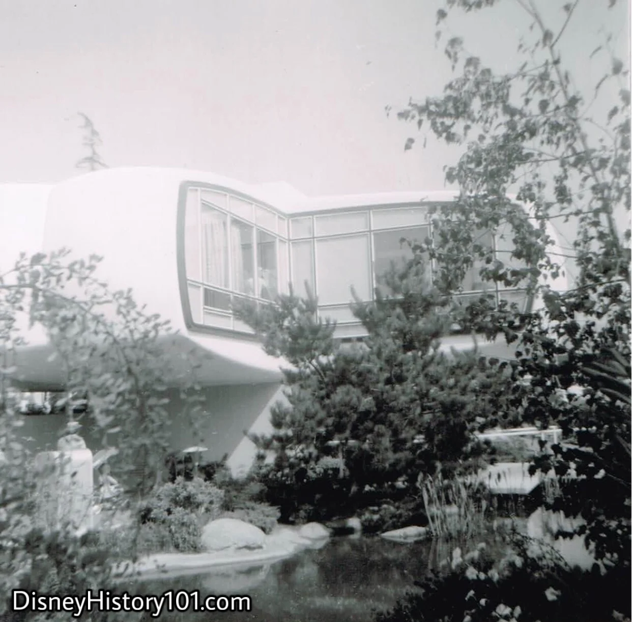 Monsanto’s Plastics House of the Future, (1957)
