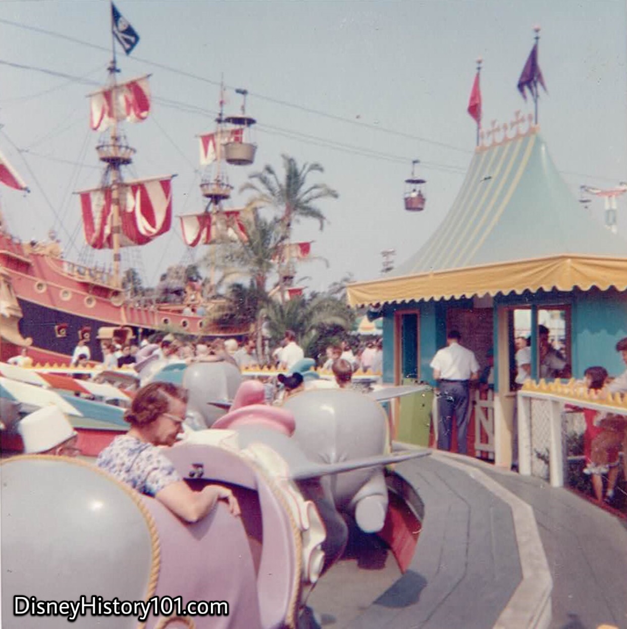 Dumbo Flying Elephants, 1962 (?)