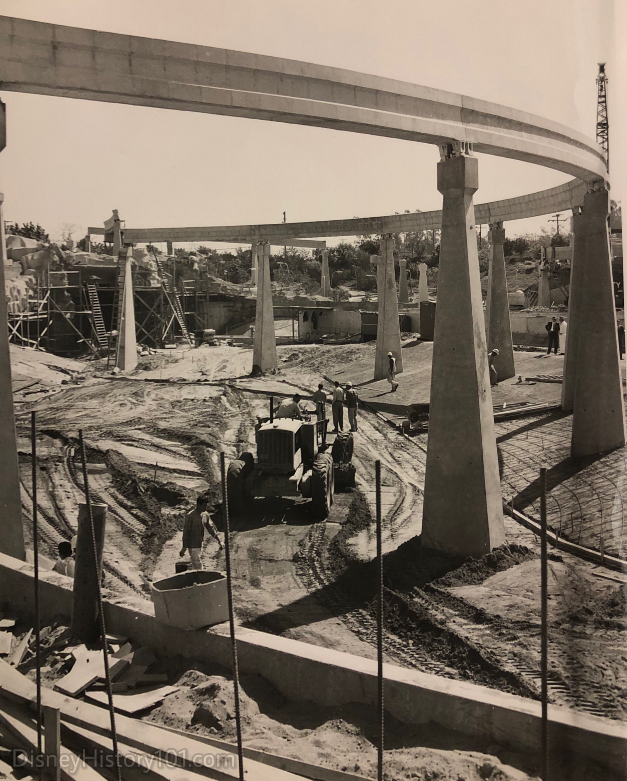 Monorail Pier Placement, (1959)