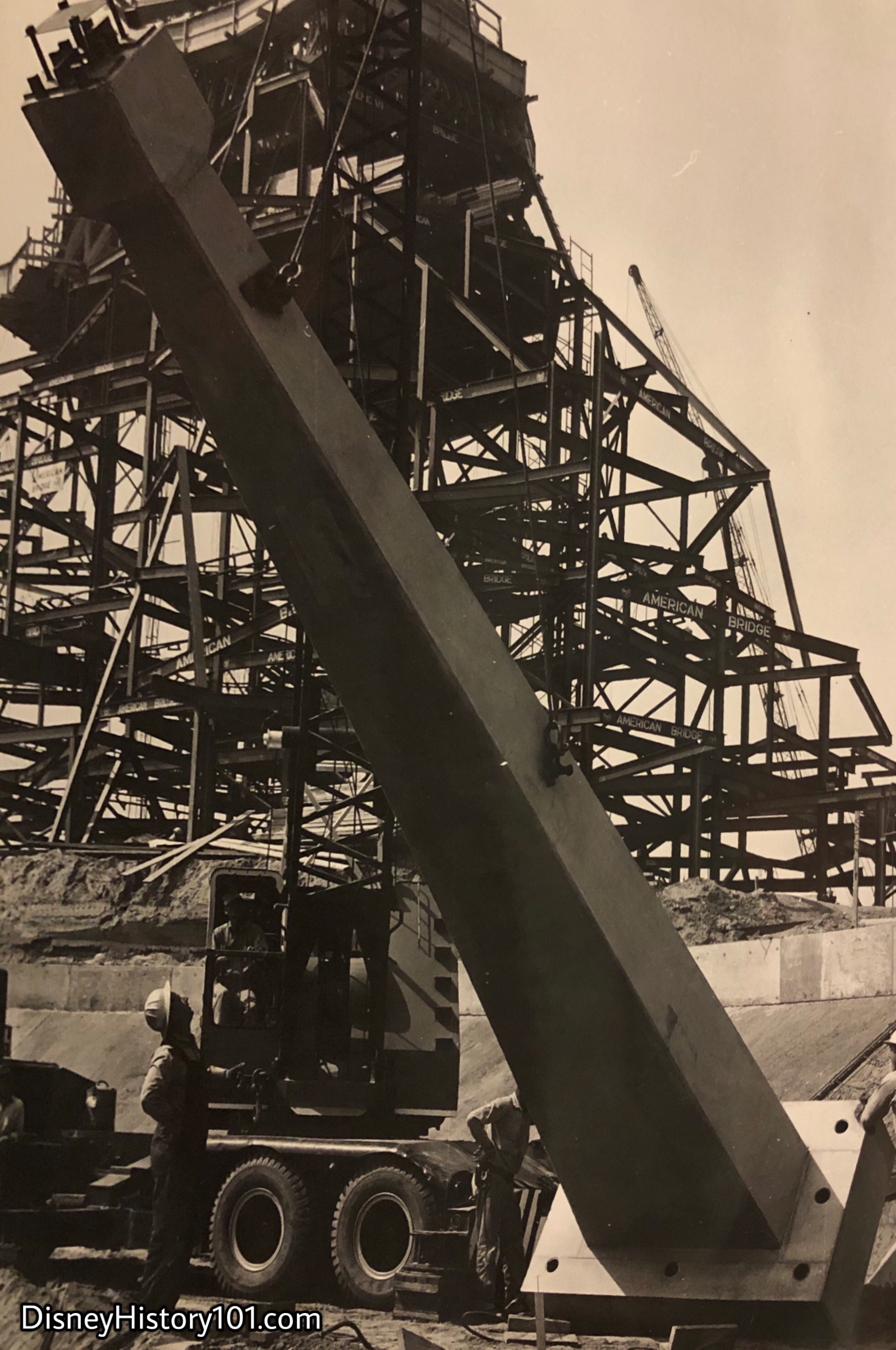 Monorail Pier Placement.