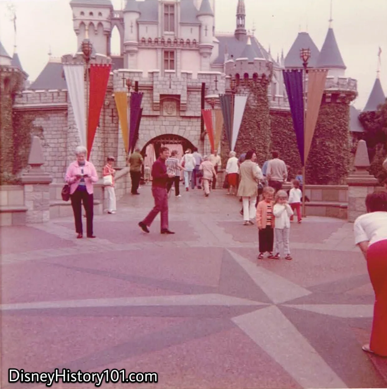 King Arthur Carousel, (1972)