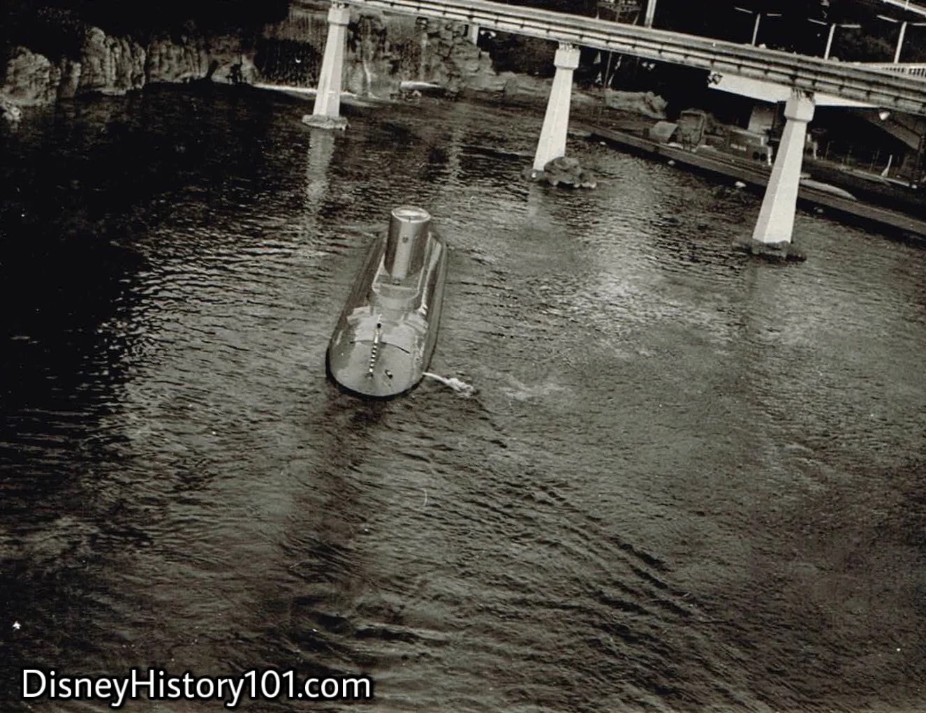 INTERMEDIATE LAGOON (1975)