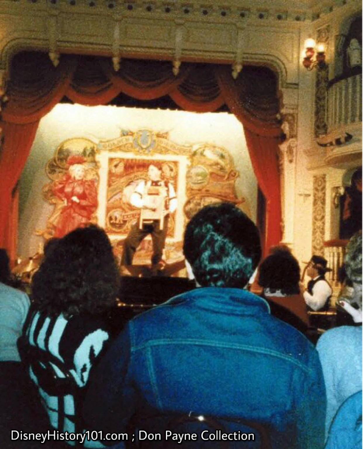  Sam’s all “washed up”, but he wants to be part of Lily’s Traveling Show Troupe. So, he auditions with a washboard act. 