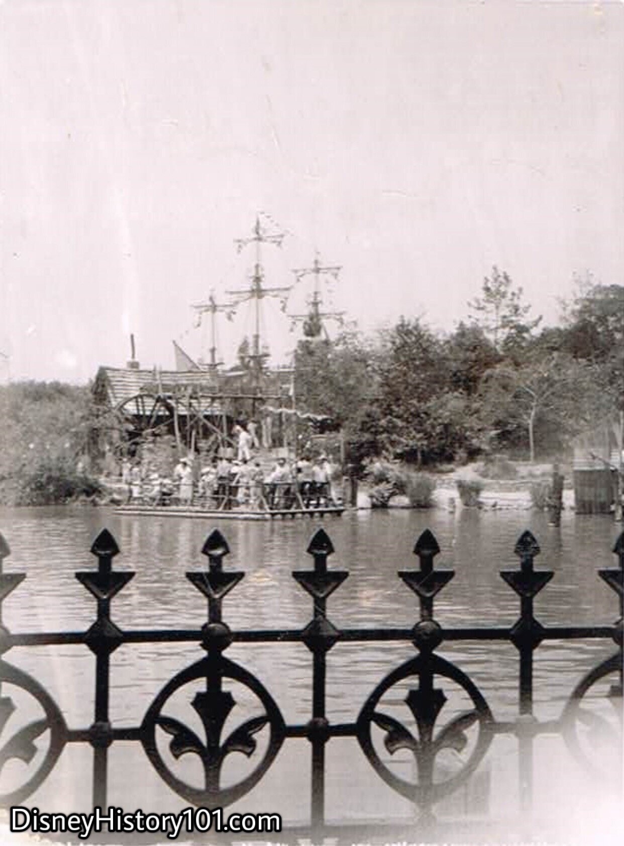 Tom Sawyer Island Raft at Tom's Landing