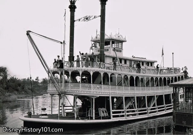The Mark Twain moves past the Dixieland Bandstand Gazebo.
