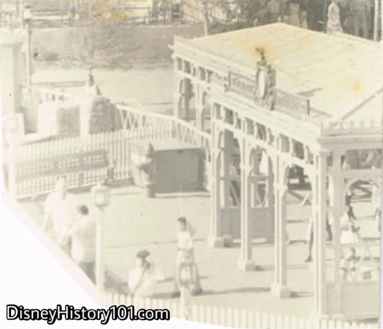 Mark Twain Steamboat Dock in 1956, also known as Frontier Landing in the present. At this time, it exclusively served the Disneyland Steamship Co.