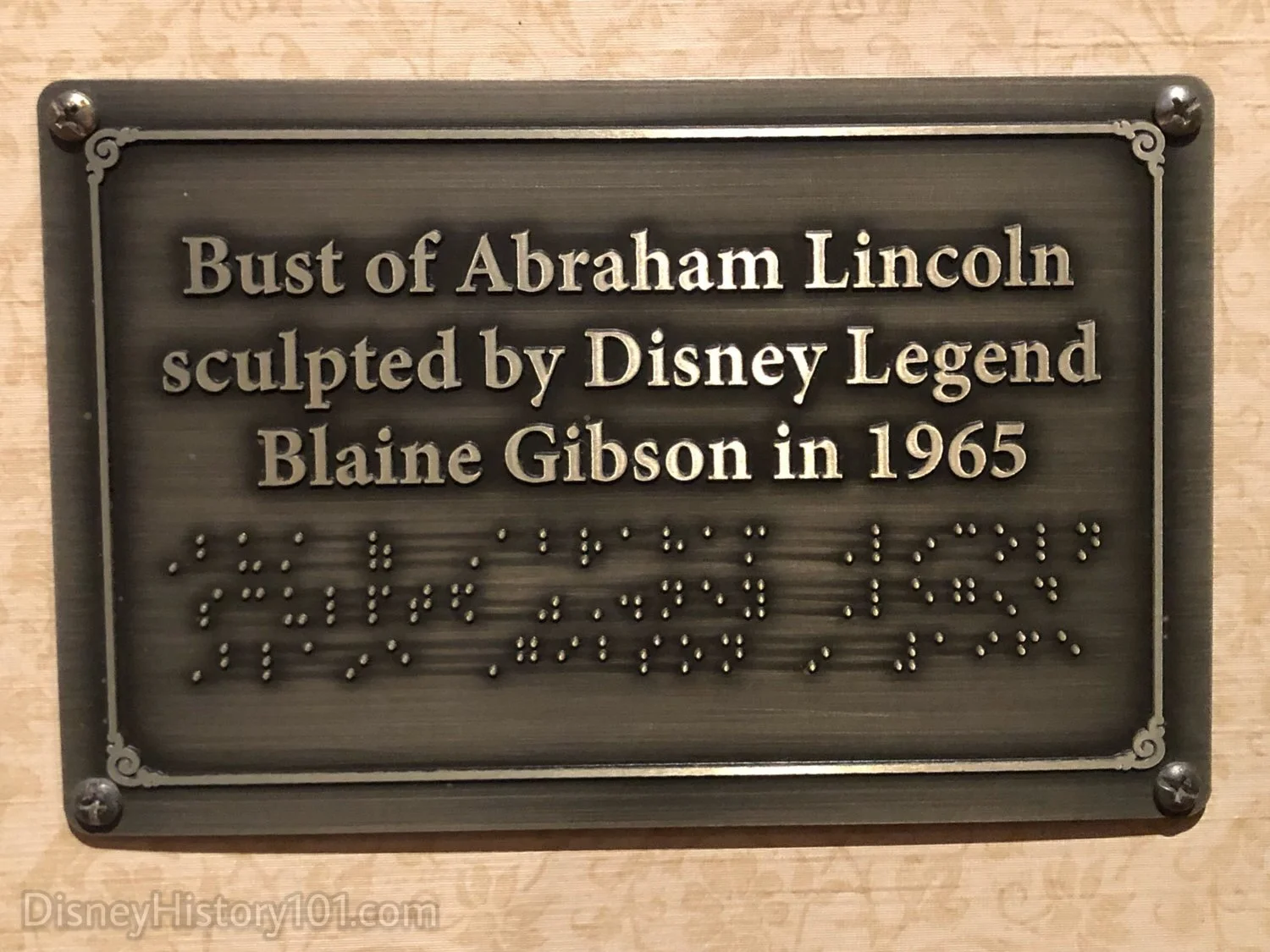 Abraham Lincoln Bust Plaque