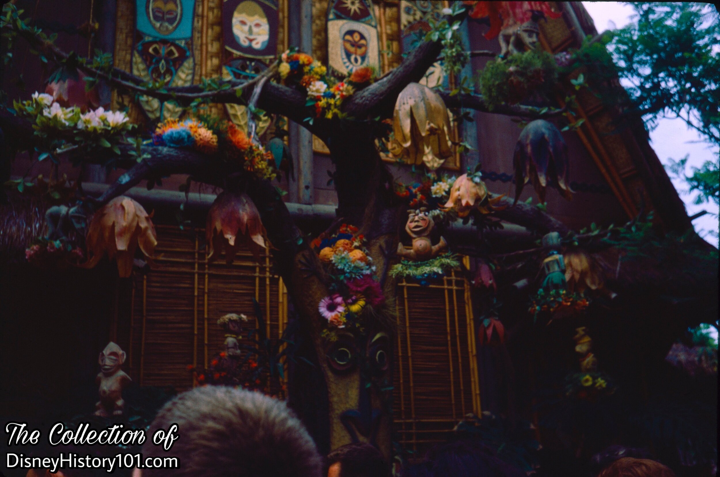 Walt Disney’s Enchanted Tiki Room Lanai & Tangaroa; 1966.