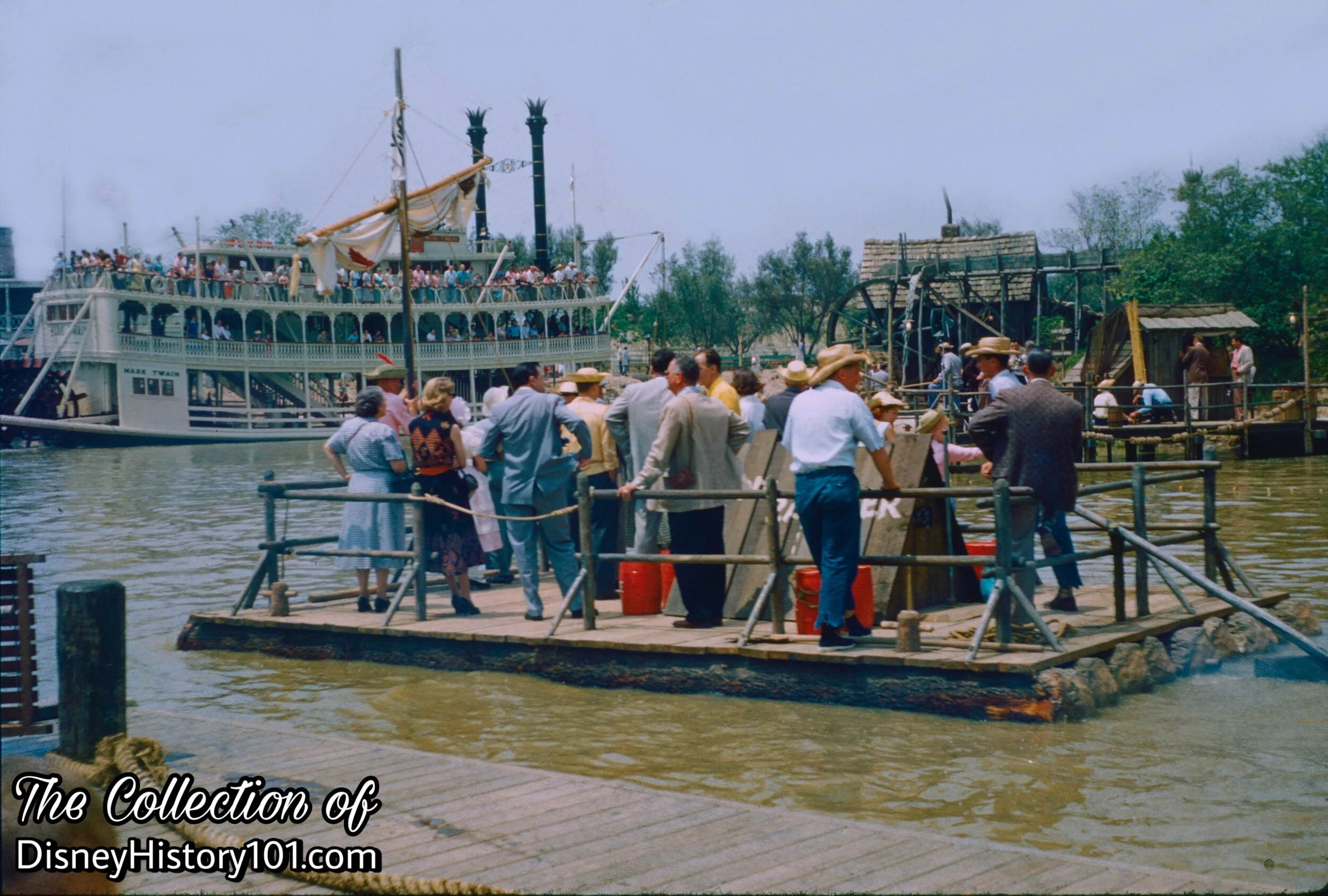 Raft to Tom Sawyer Island