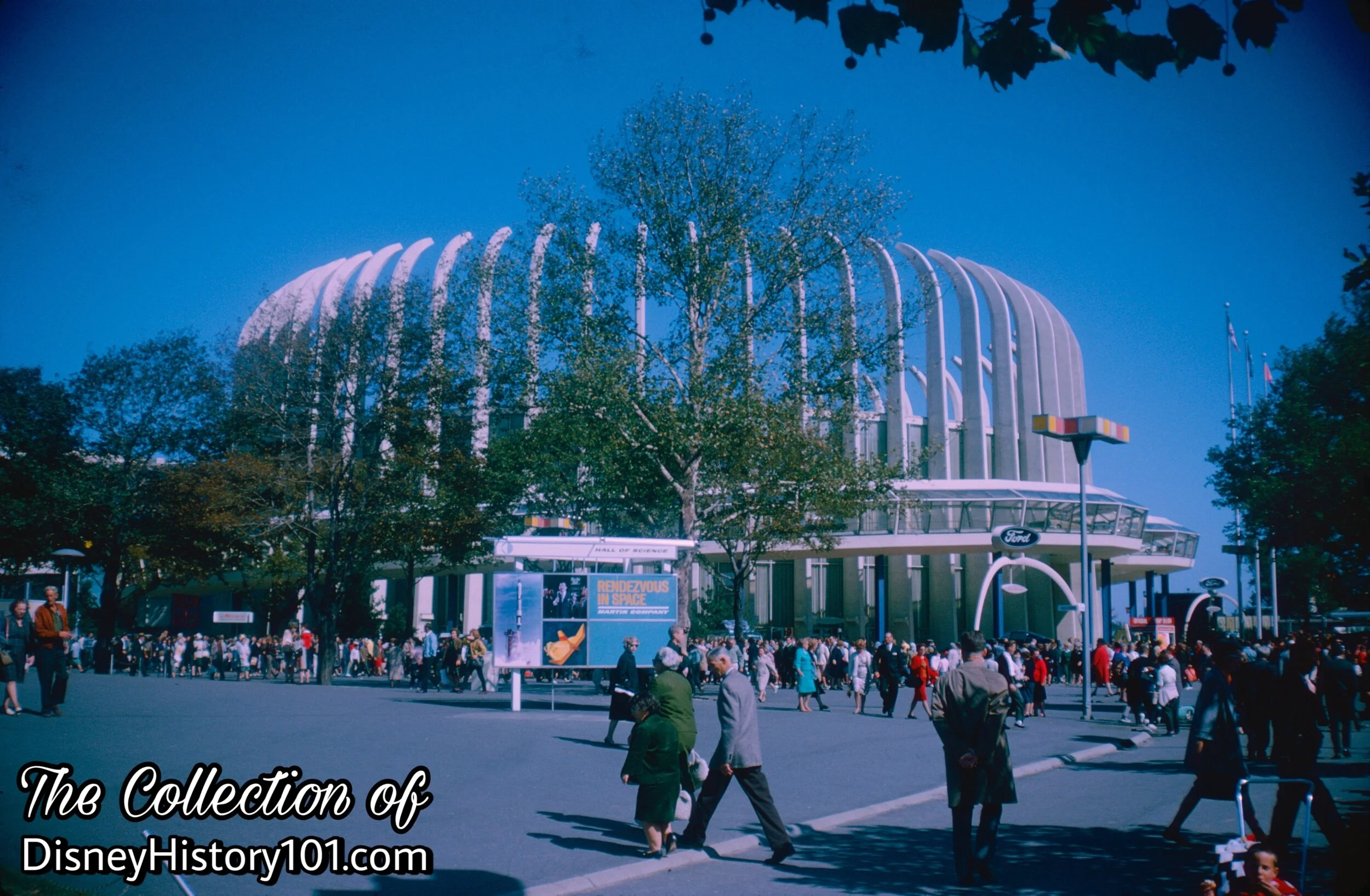 FORD Motors "Wonder Rotunda" Pavilion, (October 2nd, 1965)