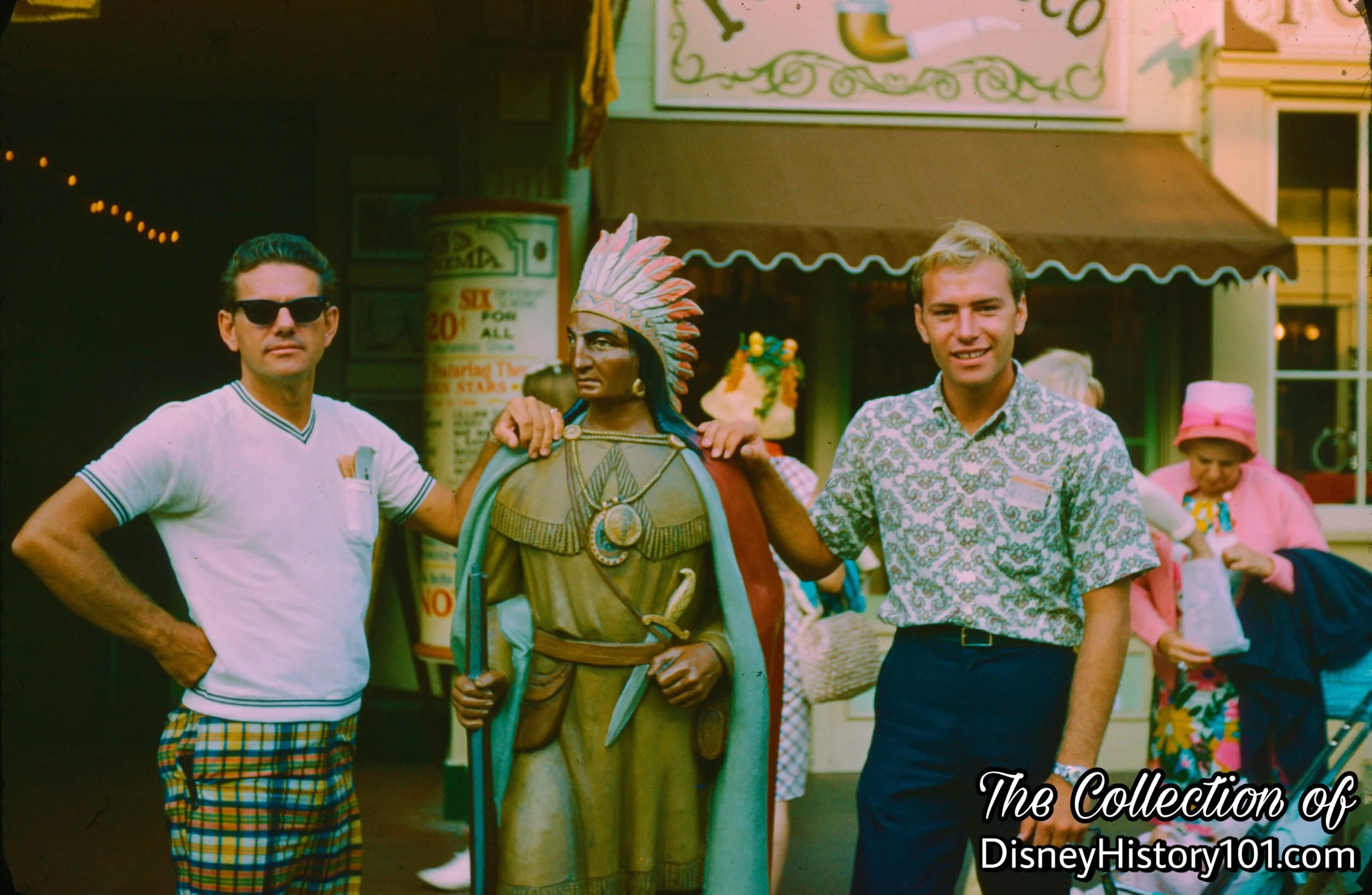 MAIN STREET TOBACCONIST SHOP INDIAN, (c. August, 1967)