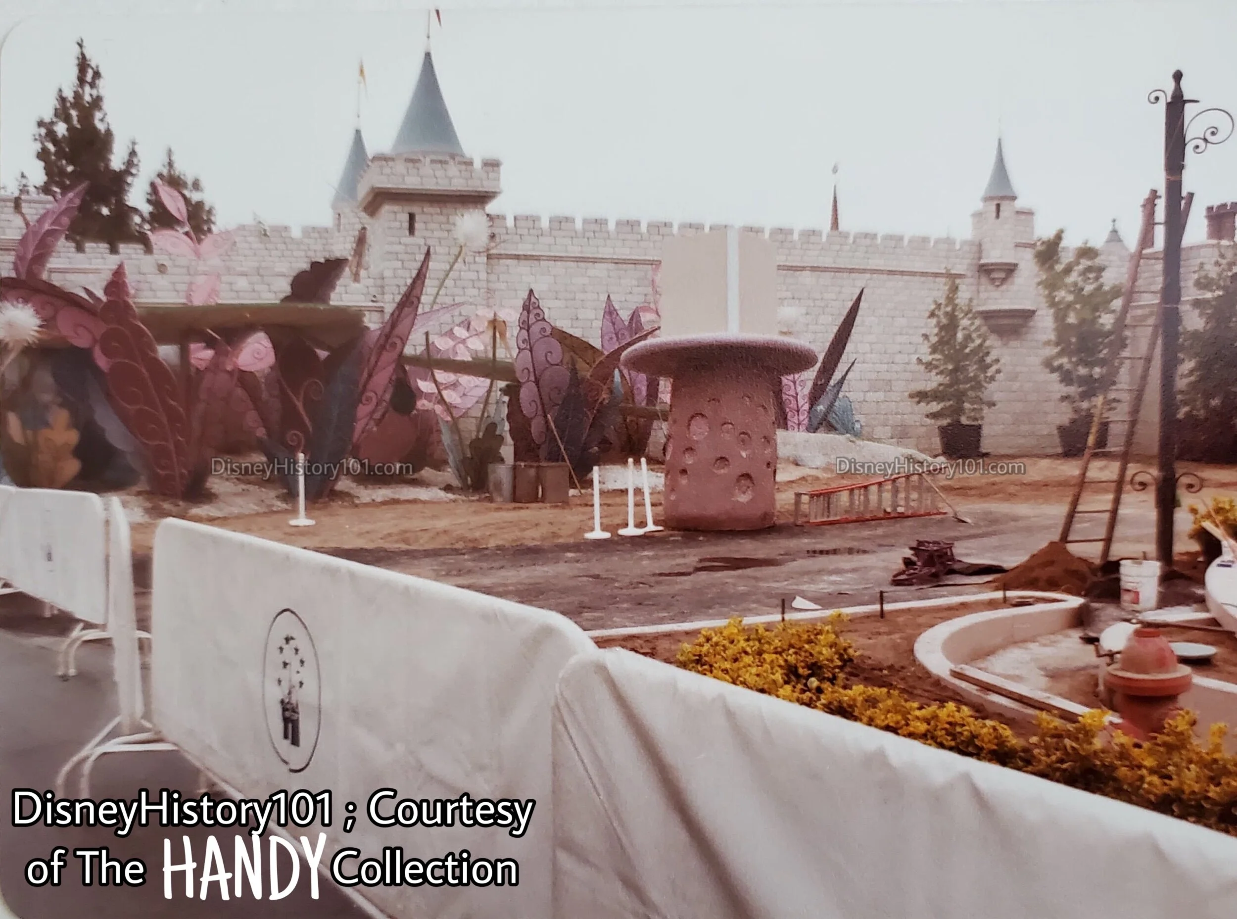 ALICE IN WONDERLAND