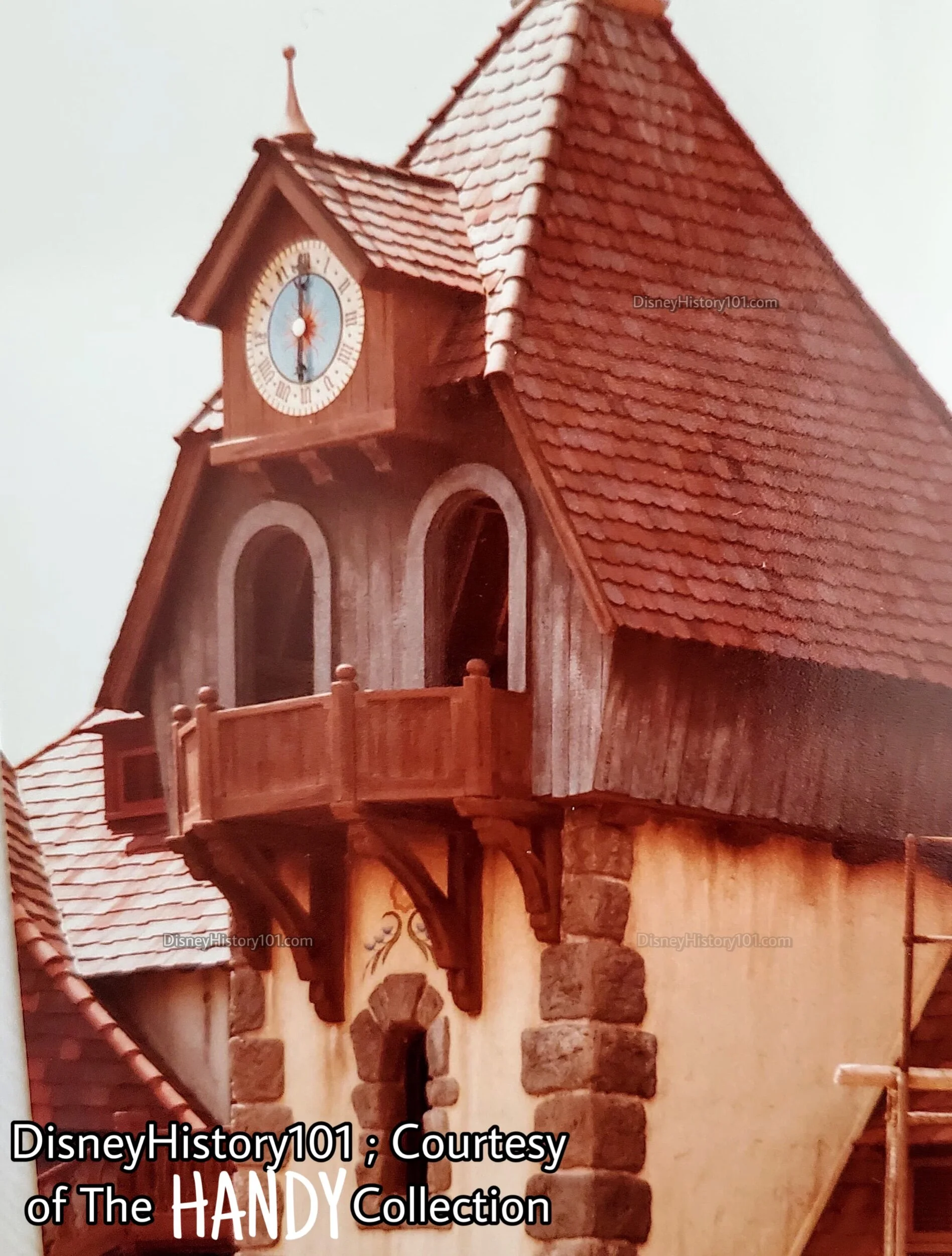 PINOCCHIO'S DARING JOURNEY