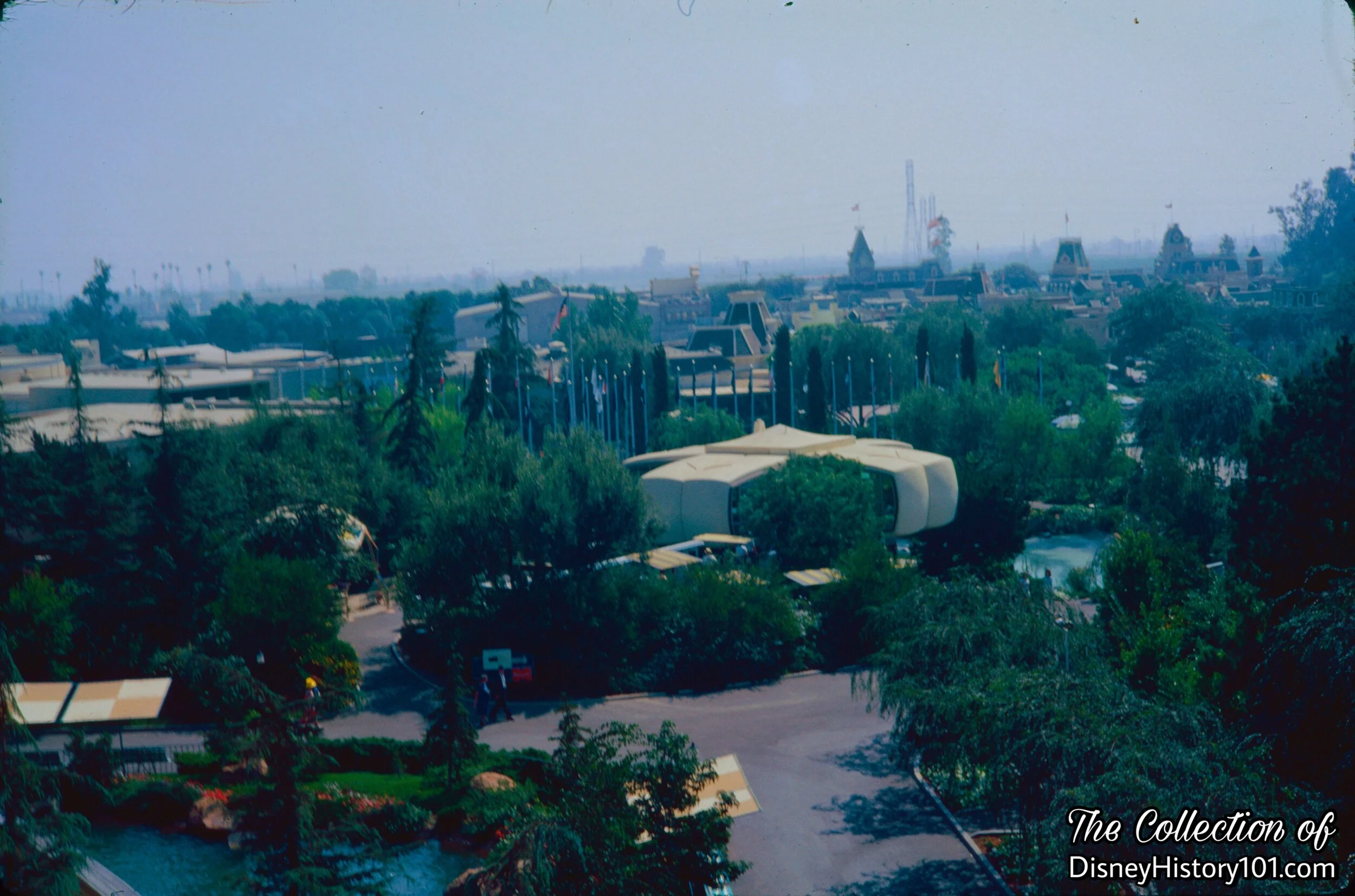 Monsanto’s Plastics House of the Future, (September, 1962)