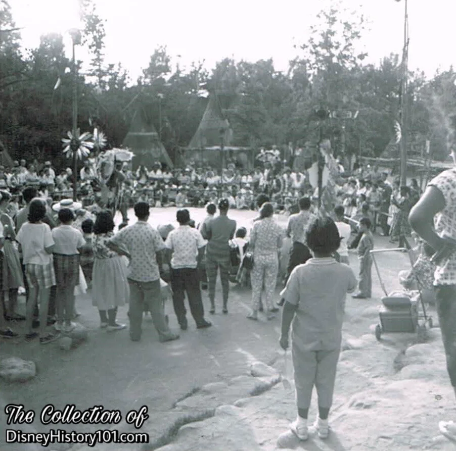 CEREMONIAL DANCE CIRCLE (1957)