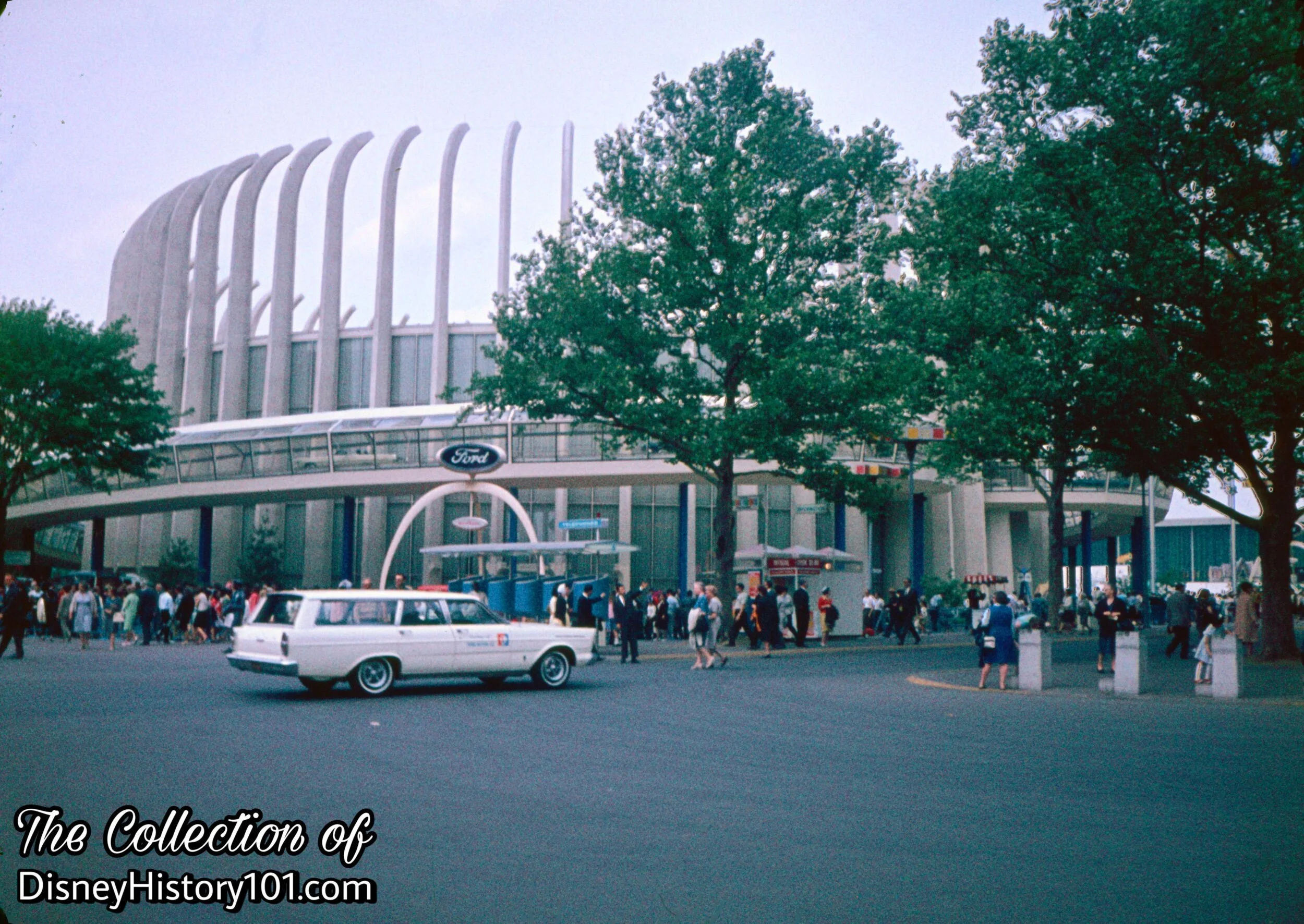 FORD Motors "Wonder Rotunda" Pavilion