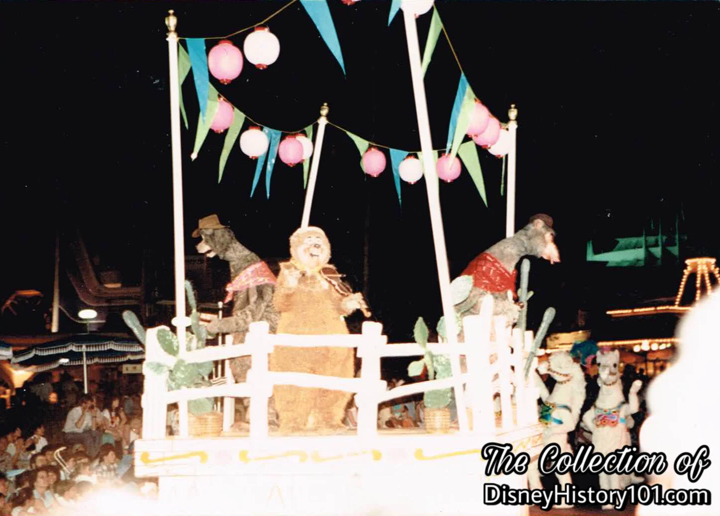 Circus Fantasy Country Bear Unit