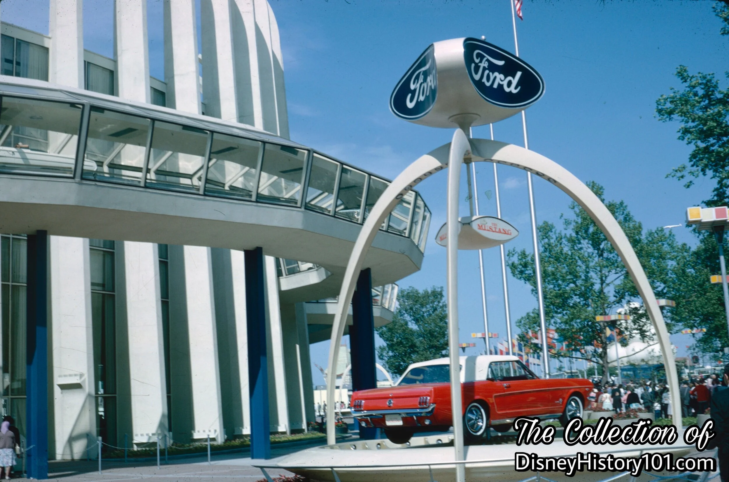 FORD Motors "Wonder Rotunda" Pavilion