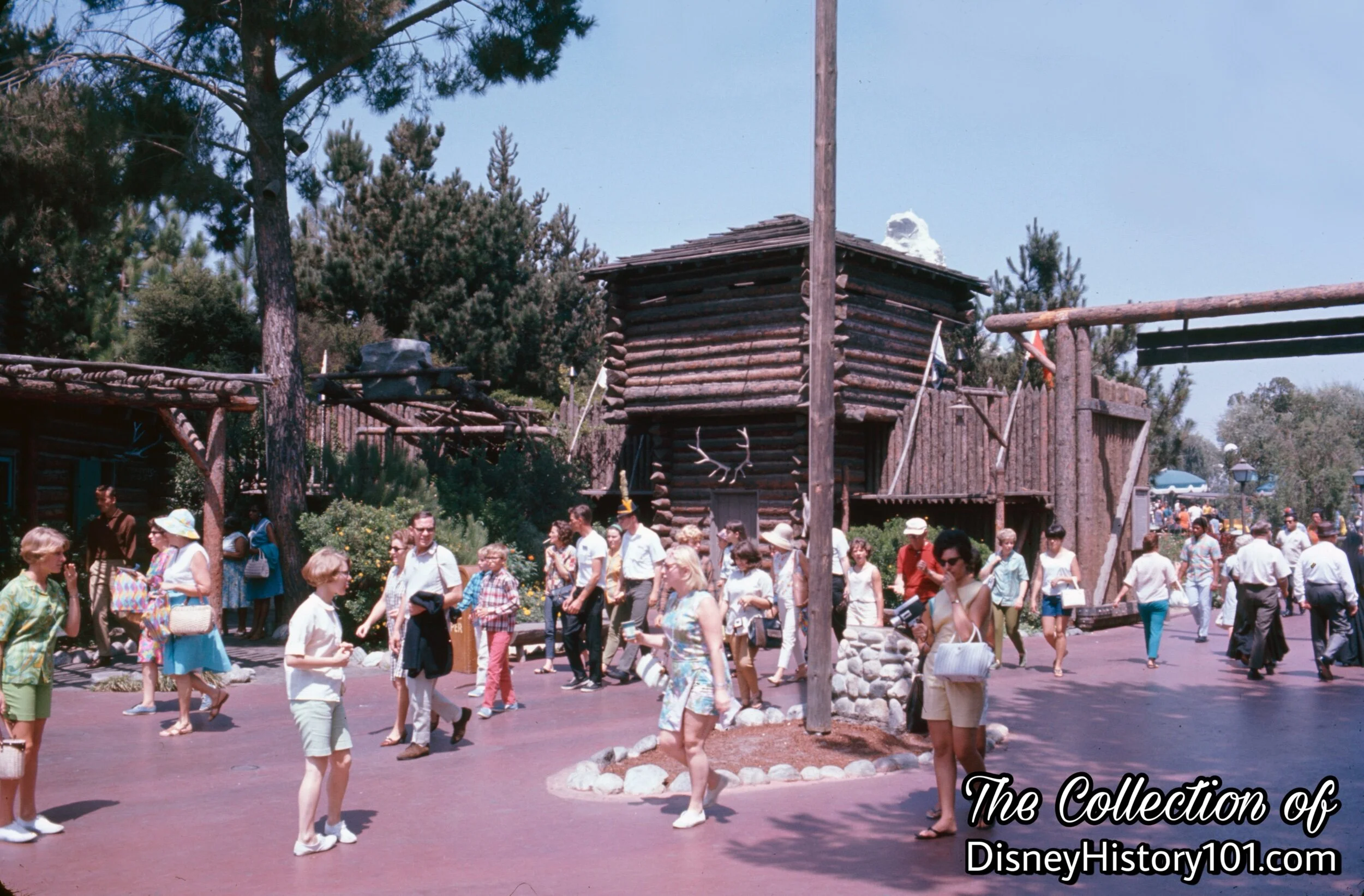 Frontierland Stockade