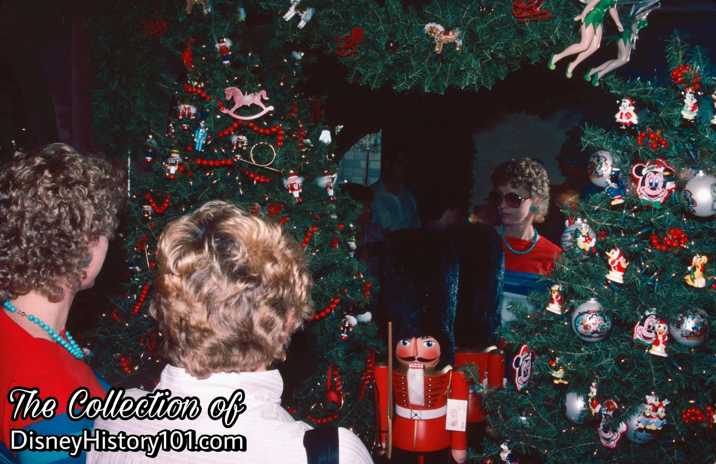 Sleeping Beauty Castle, Castle Christmas Shoppe