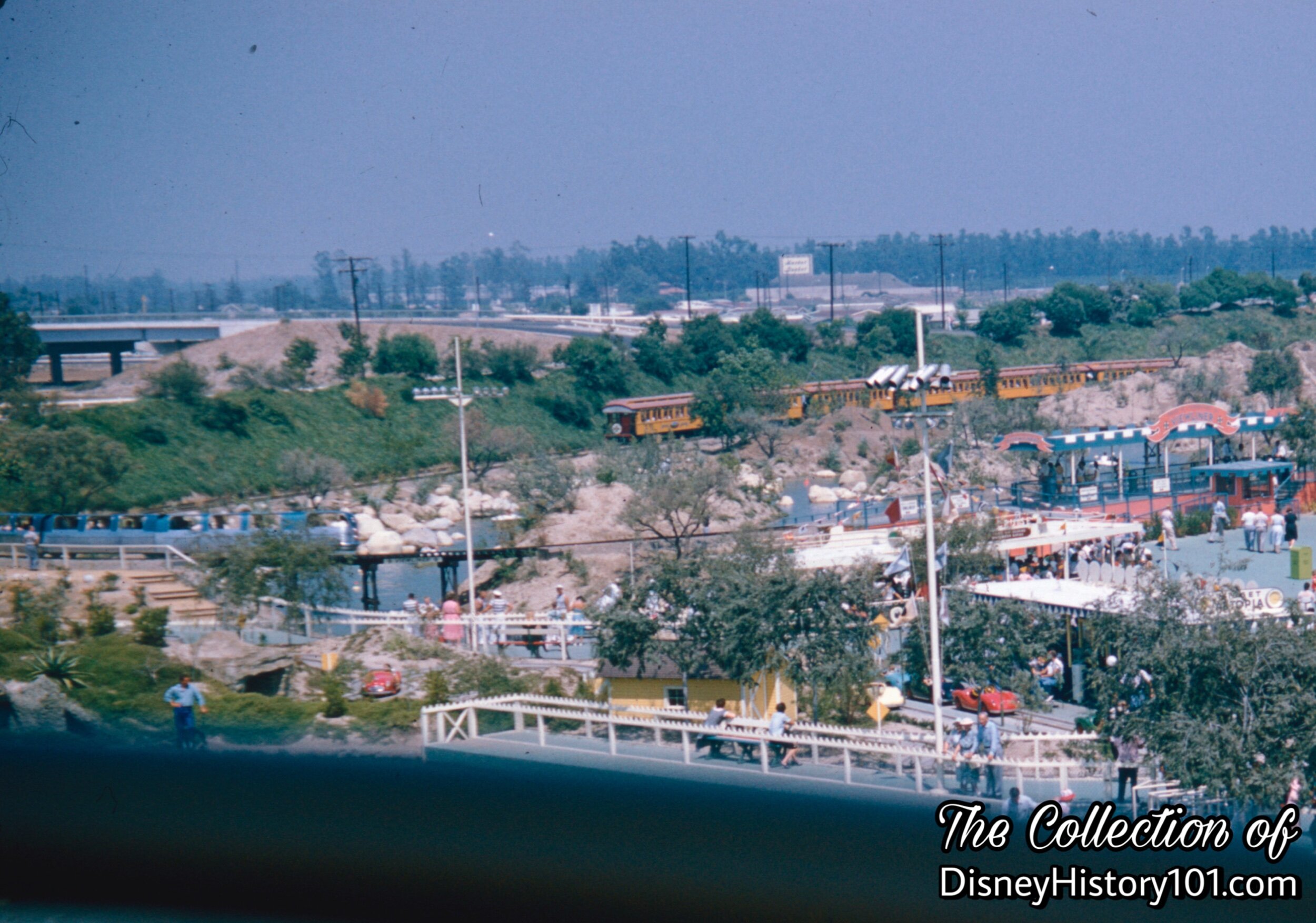 Viewliner Train of Tomorrow, Fantasyland Station, and Viewliner Trestle Bridge