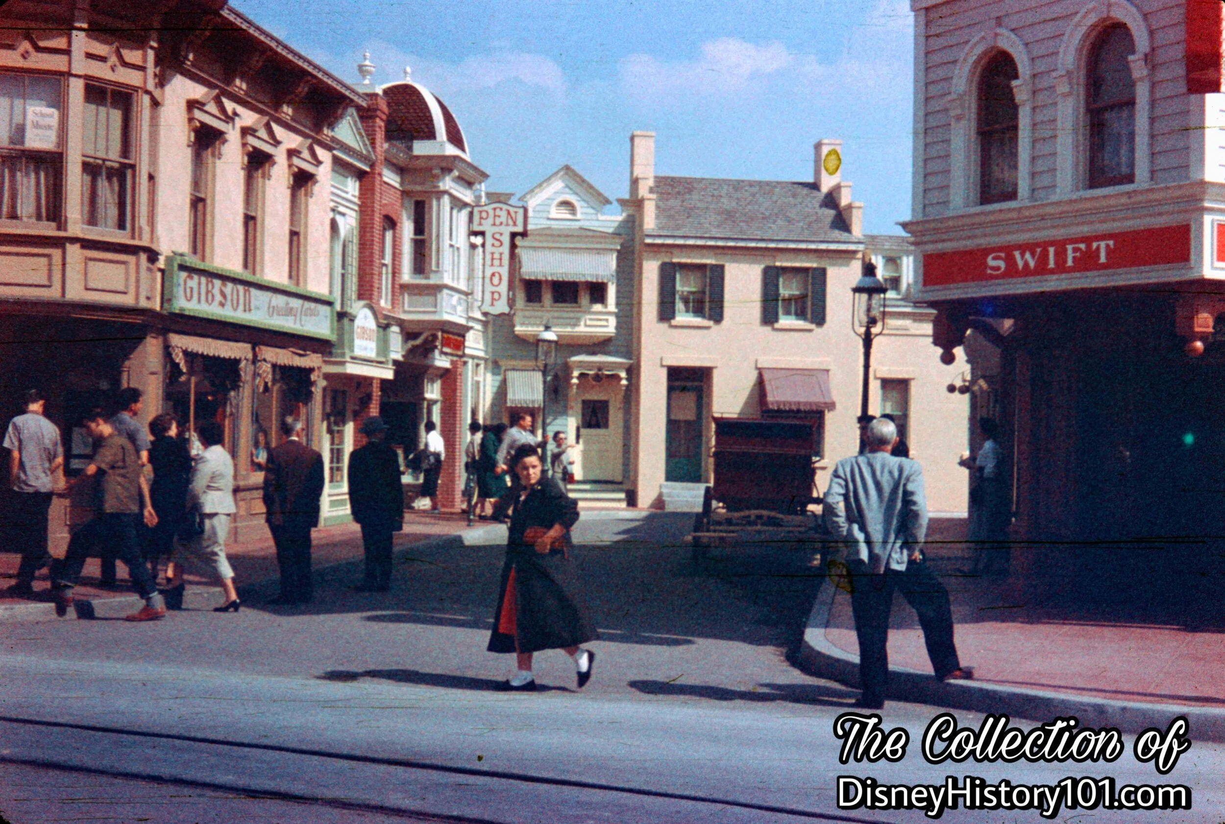 Swift Market House & Delivery Wagon