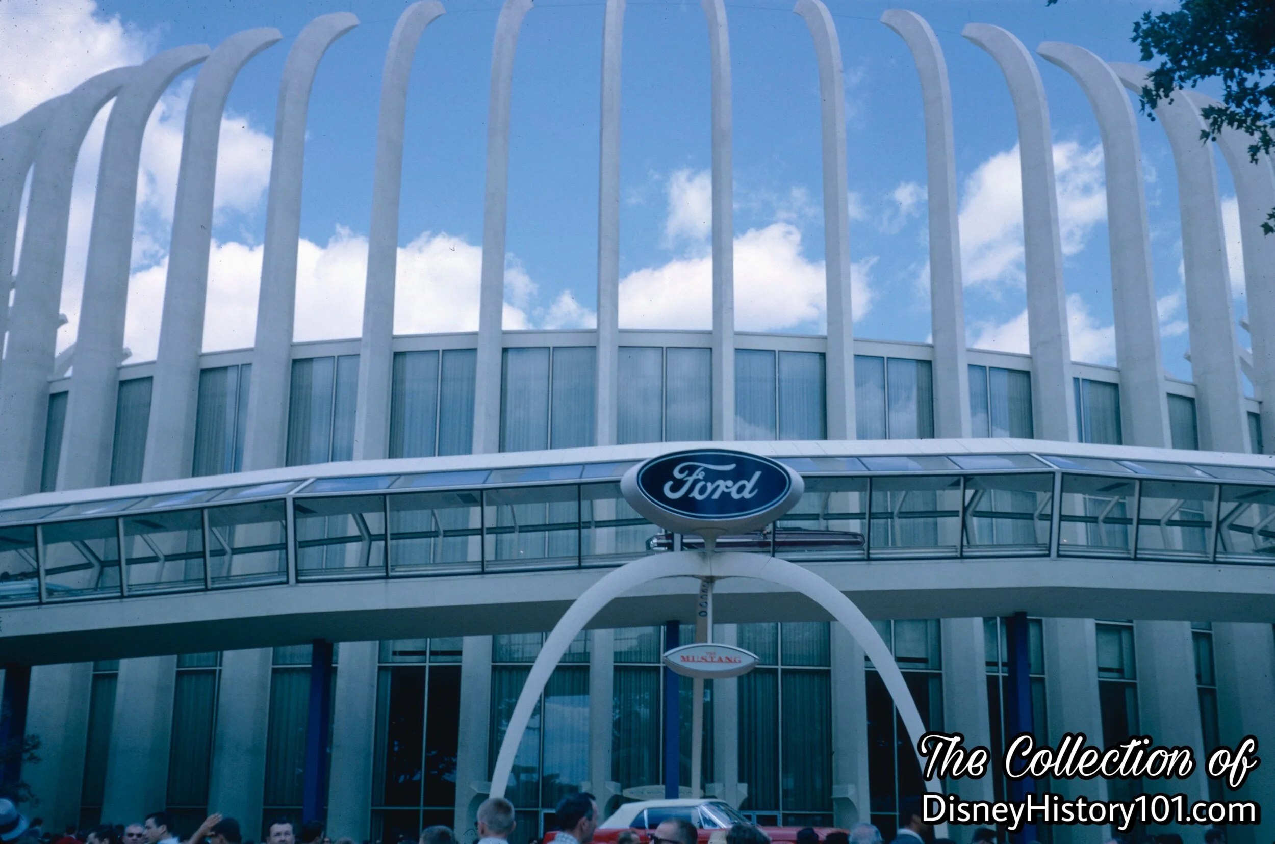FORD Motors "Wonder Rotunda" Pavilion